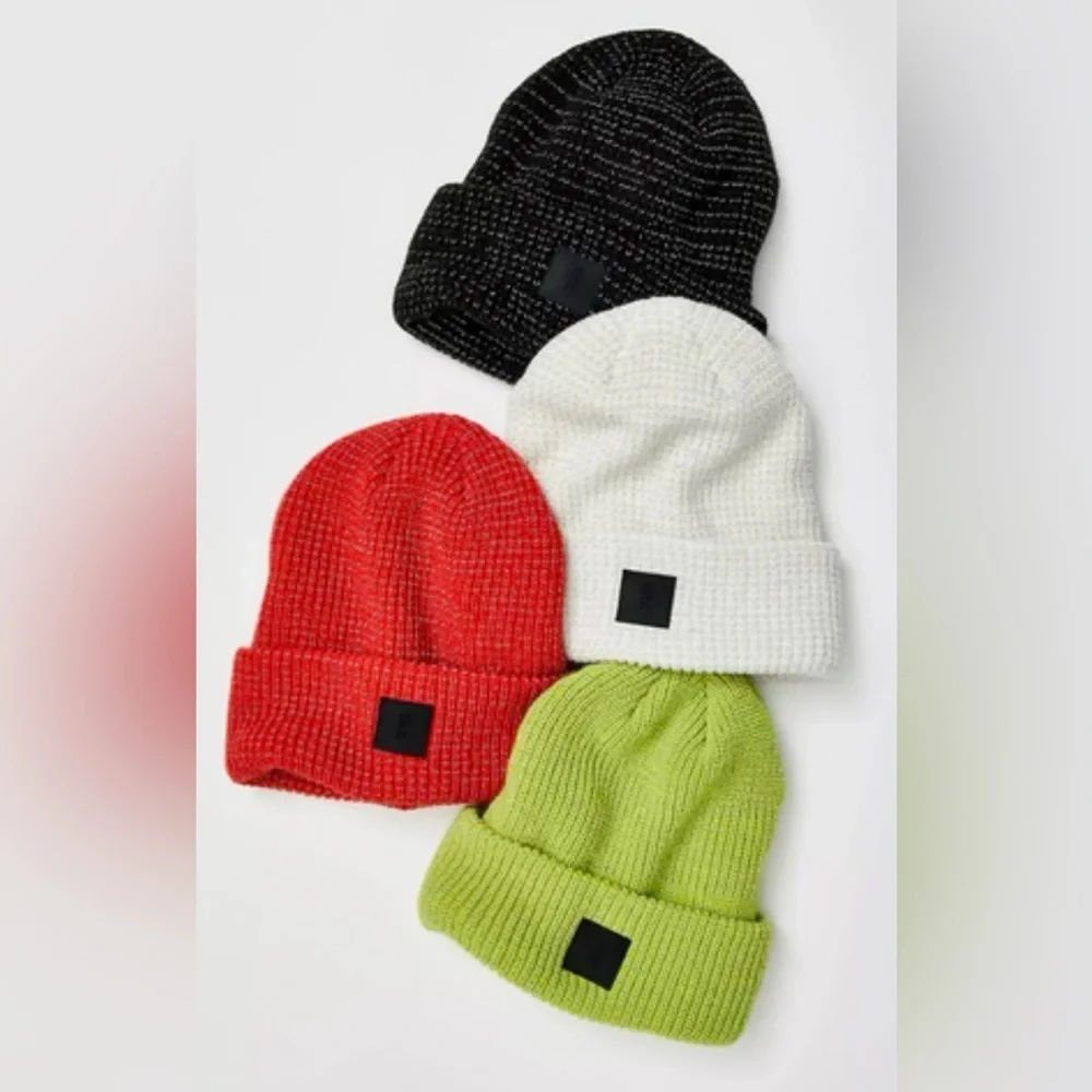 FP Movement Let’s Race Fleece Lined Recycled Yarn Beanie NWOT